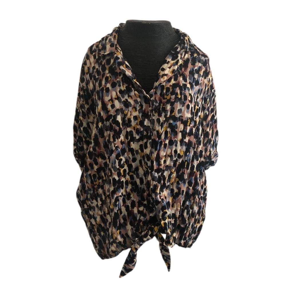beachlunchlounge Colorful Animal Print Buttoned Down Top